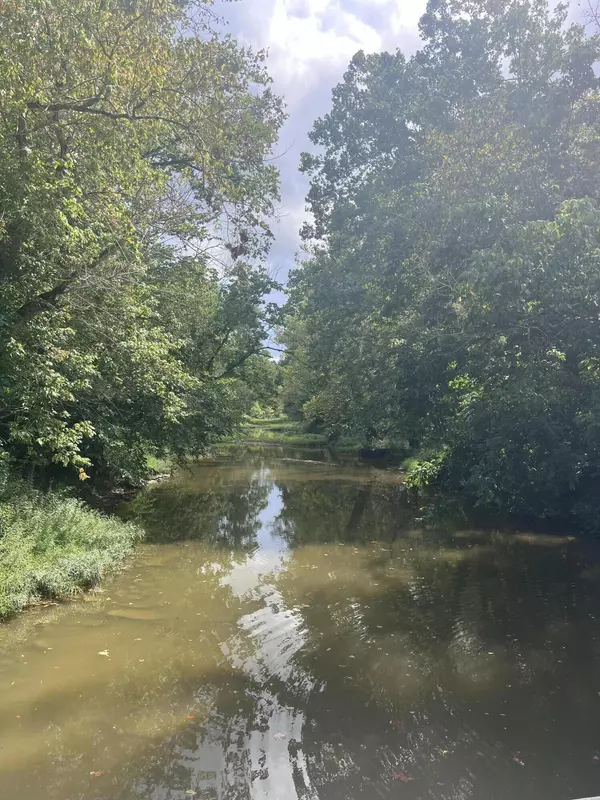 Demossville, KY 41033,109 Creek Bottom Road