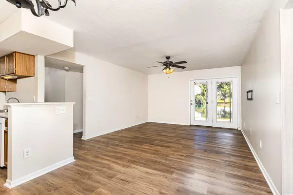 Florence, KY 41042,10124 Carnation Court #4