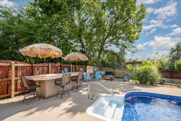 Walton, KY 41094,325 Franklin Avenue