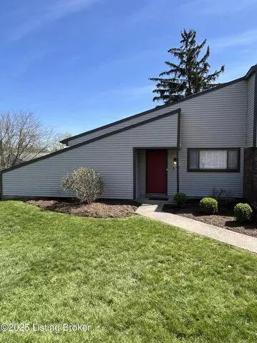 2814 Dry Ridge Court, Villa Hills, KY 41017
