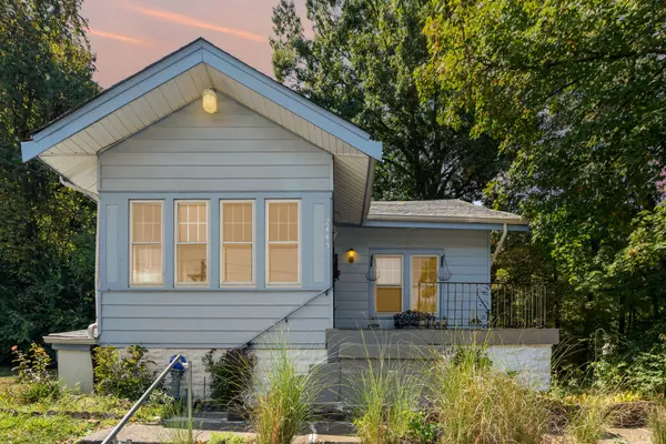 2445 Warren Street, Covington, KY 41014