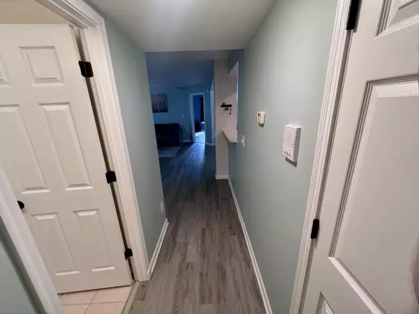 Fort Wright, KY 41011,535 Cloverfield Lane #202