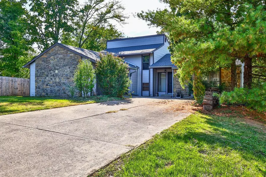 1609 Poplar Ridge Court, Florence, KY 41042