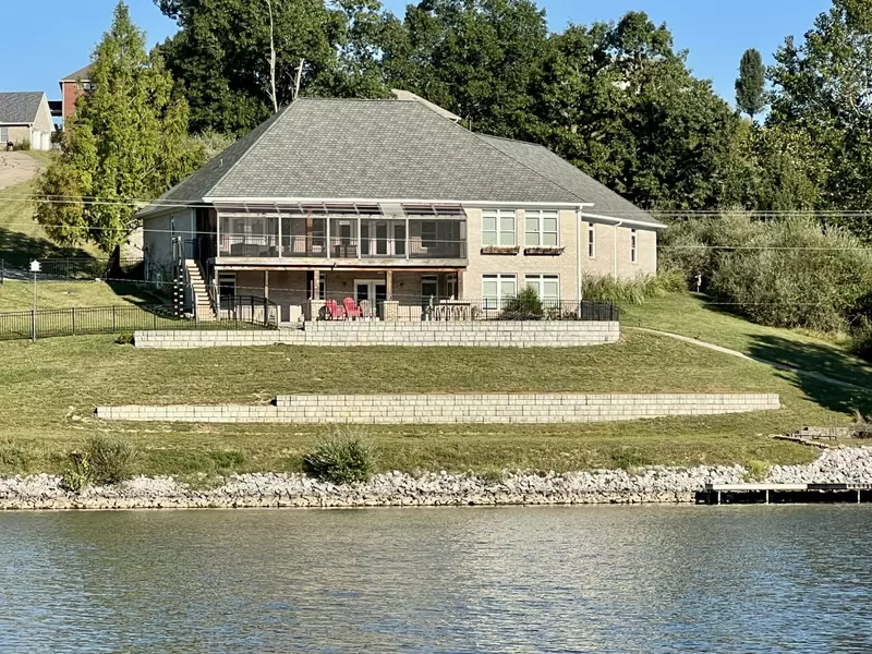 136 Harbour Pointe Drive, Williamstown, KY 41097