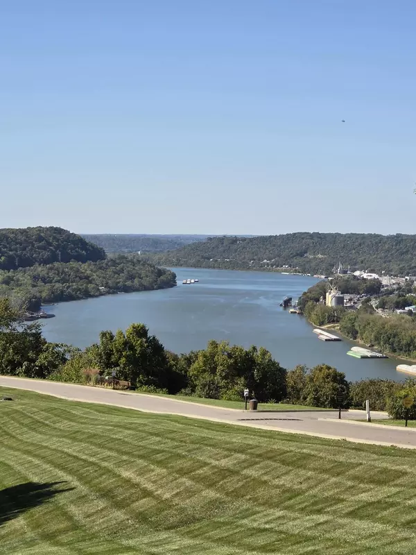 Villa Hills, KY 41017,2824 Dry Ridge Court