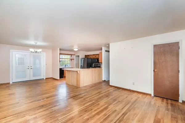 Florence, KY 41042,137 Raintree Road