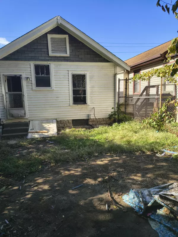 Covington, KY 41014,1614 Euclid Avenue