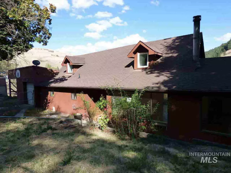 405 N Kirby Street, Kendrick, ID 83537