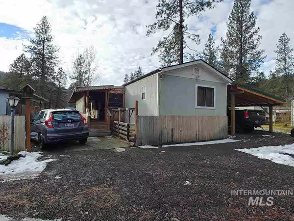 11 Bass Lane, Orofino, ID 83544