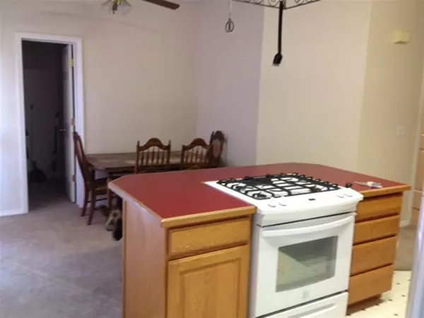 Twin Falls, ID 83301,335 N 4th Avenue