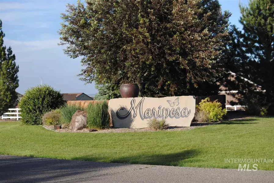 3844 N 2470 E, Filer, ID 83328