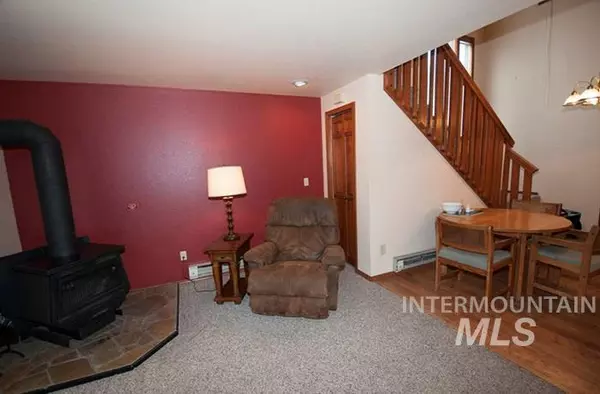 Mccall, ID 83638,1607 E-11 Davis