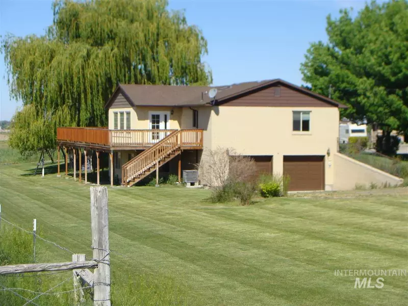 2967 S 1800 E, Wendell, ID 83355