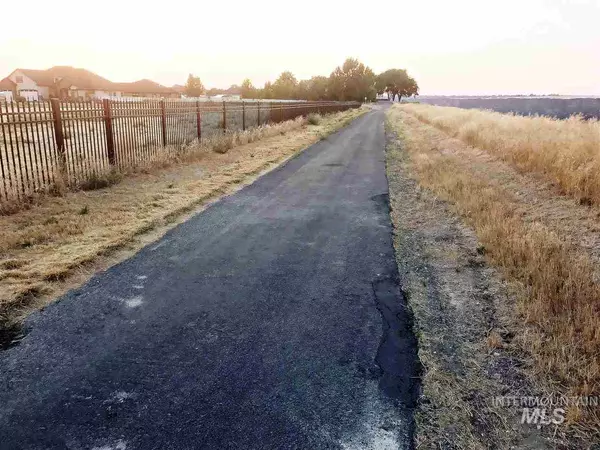 Twin Falls, ID 83301,2429 Benoit Place