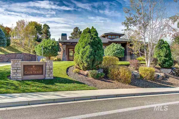 Boise, ID 83702,917 E Nature View Ct