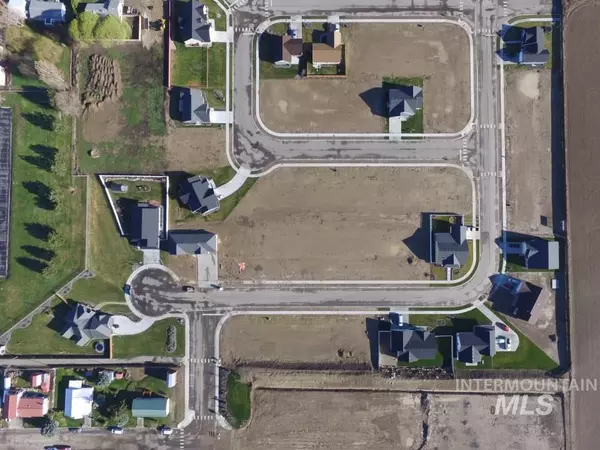 New Plymouth, ID 83655,506 S Saxton Ave