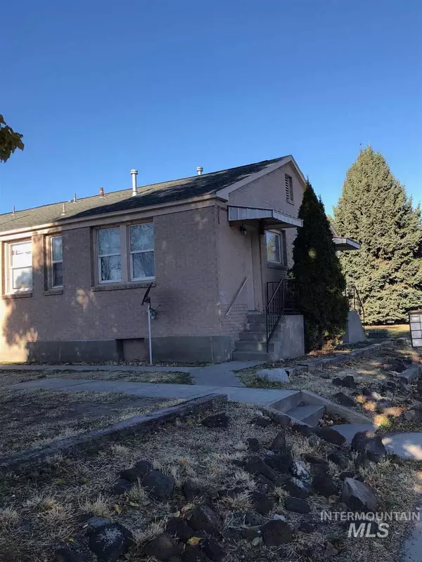 Twin Falls, ID 83301,343 2nd Ave N