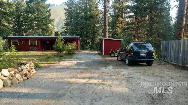 Lowman, ID 83637,9 Red Fox Dr.