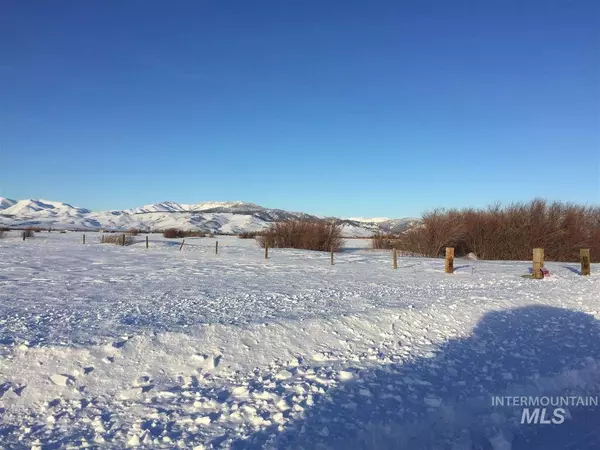 Fairfield, ID 83327-0000,100 N 000w Soldier Road