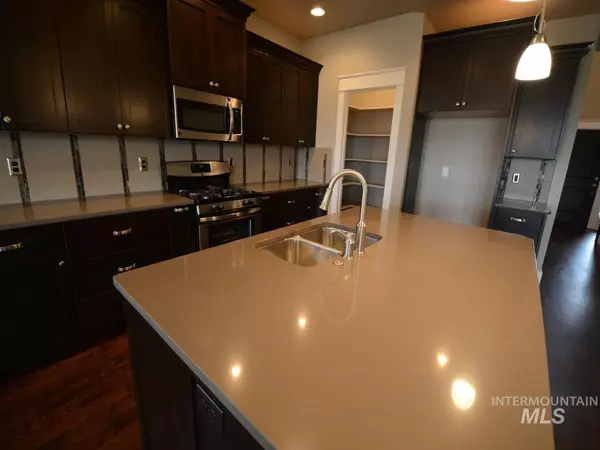 Twin Falls, ID 83301,2602 Carriage Way