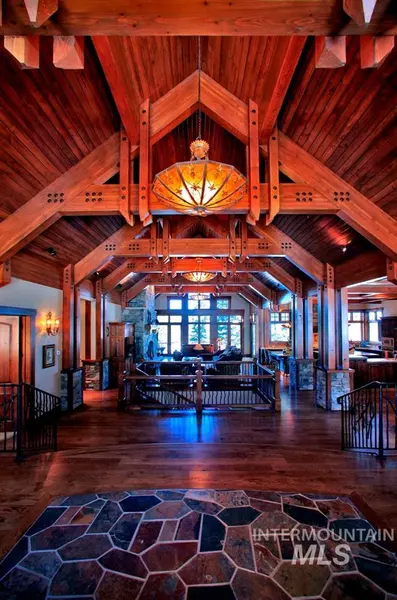 4605 William's Creek Loop, Mccall, ID 83638