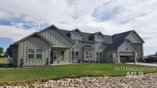 9753 Kelly Way, Middleton, ID 83644