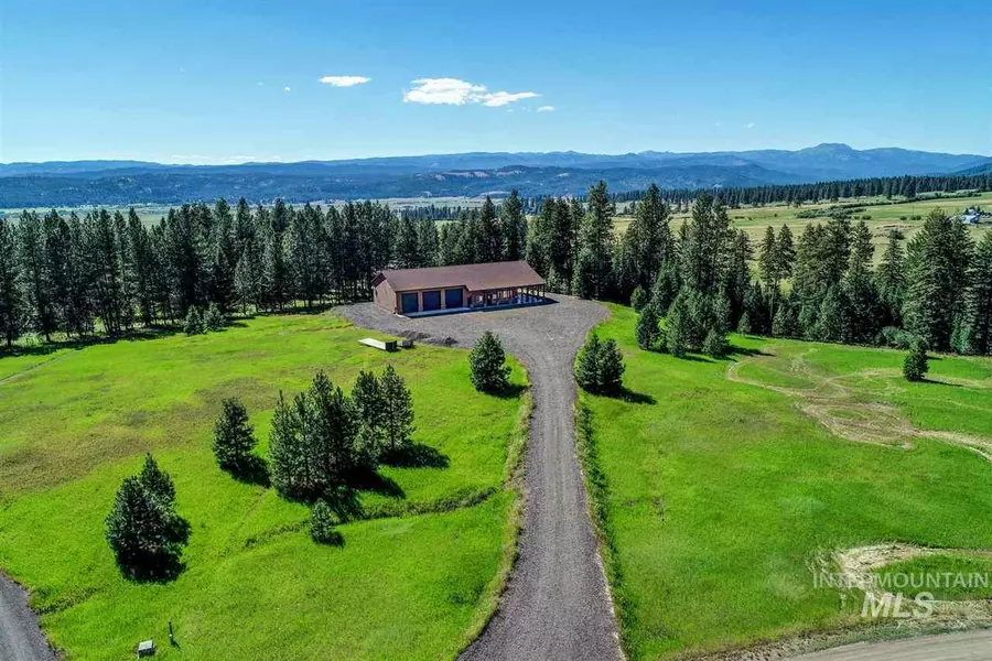 3308 Walking Horse Circle, New Meadows, ID 83654