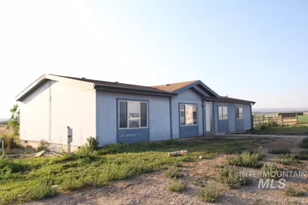 1299 S 1800 E, Gooding, ID 83330