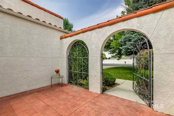 Twin Falls, ID 83301,139 Los Lagos