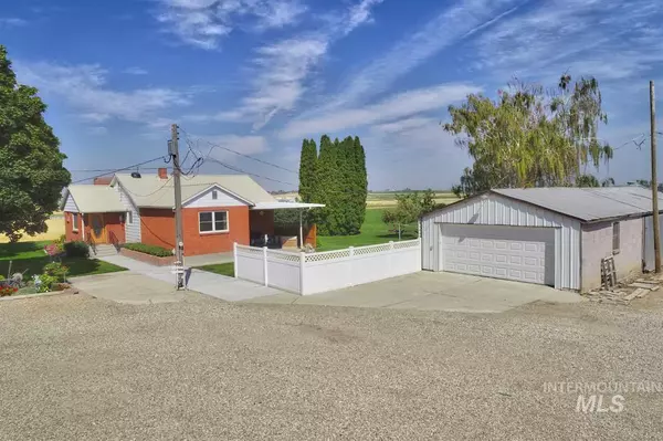 4766 Track Rd, Melba, ID 83641