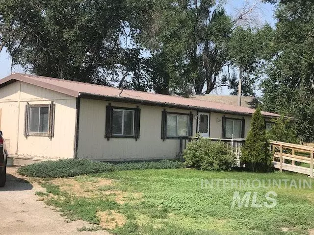 Twin Falls, ID 83301,3055 E 3200 N