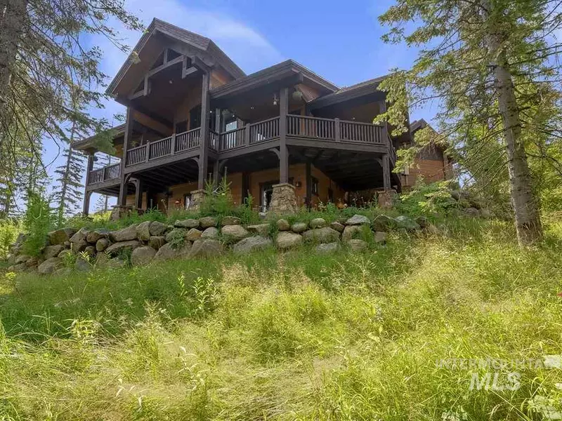 15 Clearwater Ridge, Donnelly, ID 83615