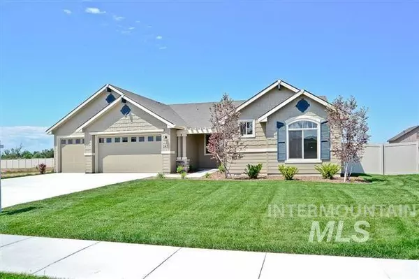 5728 W Venetian Dr, Eagle, ID 83616