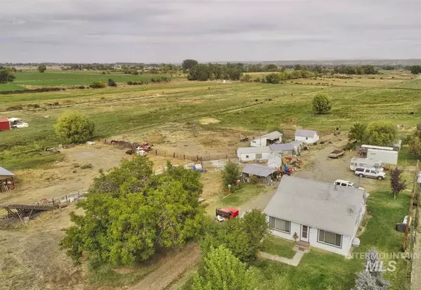 New Plymouth, ID 83655,5302 Highway 72