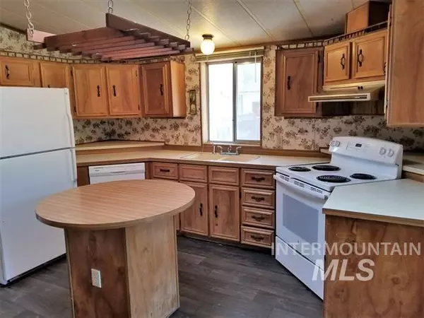 3308 Pluto Avenue, Caldwell, ID 83605