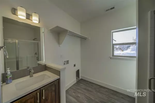 Mccall, ID 83638,104 Broken Pine Lane