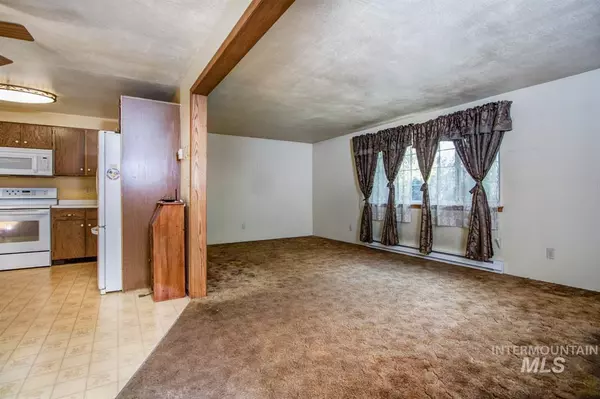 Emmett, ID 83617,1552 Michael St