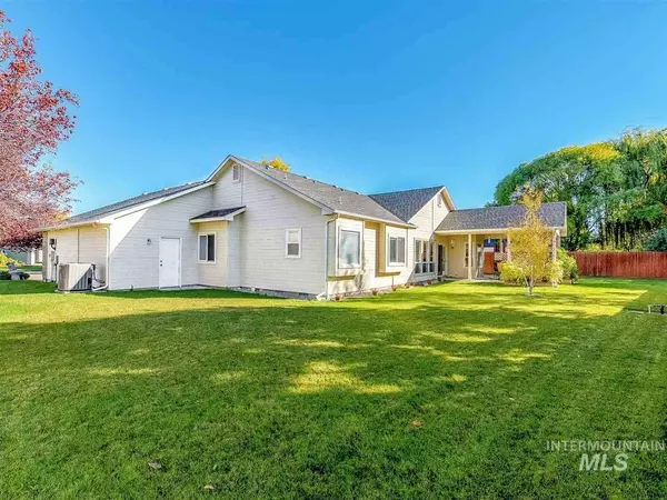 Nampa, ID 83686,1652 Spruce Creek Loop