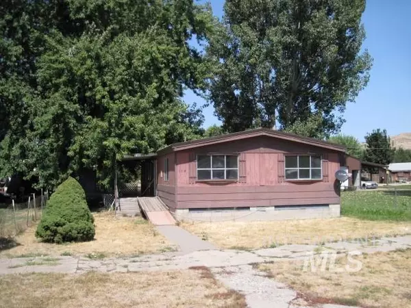 1118 E Main St., Weiser, ID 83672-5071