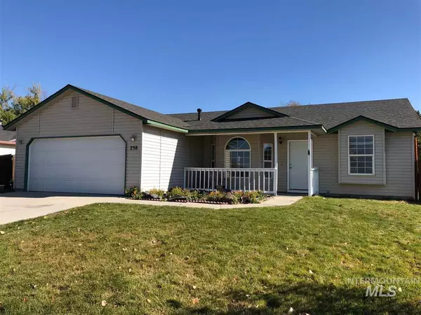 238 N N Campbell, Middleton, ID 83644