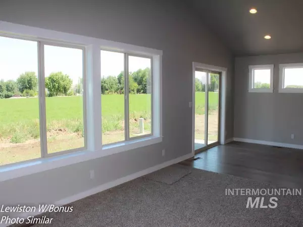 Fruitland, ID 83619,2904 Birch Road