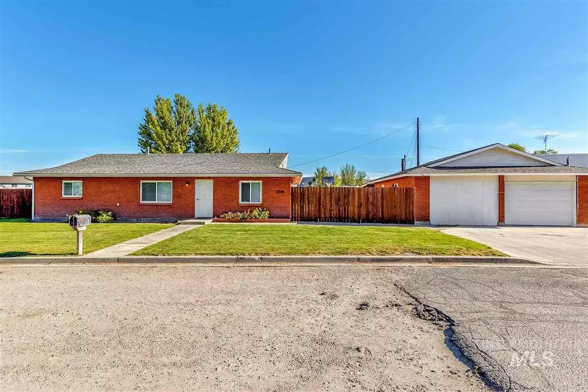 Nampa, ID 83686,2200 E Locust Ln