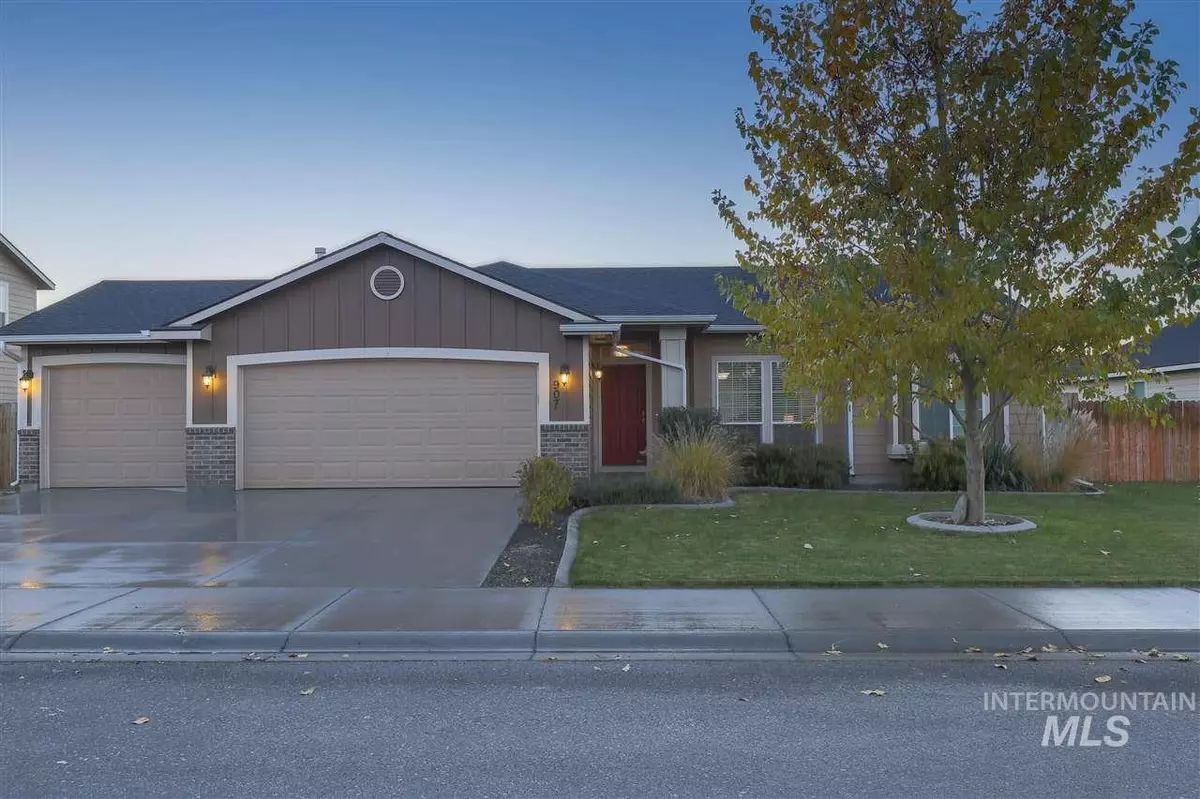 Kuna, ID 83634-0000,907 S Penmark Ave