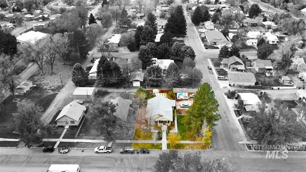 Gooding, ID 83330,805 Idaho St.