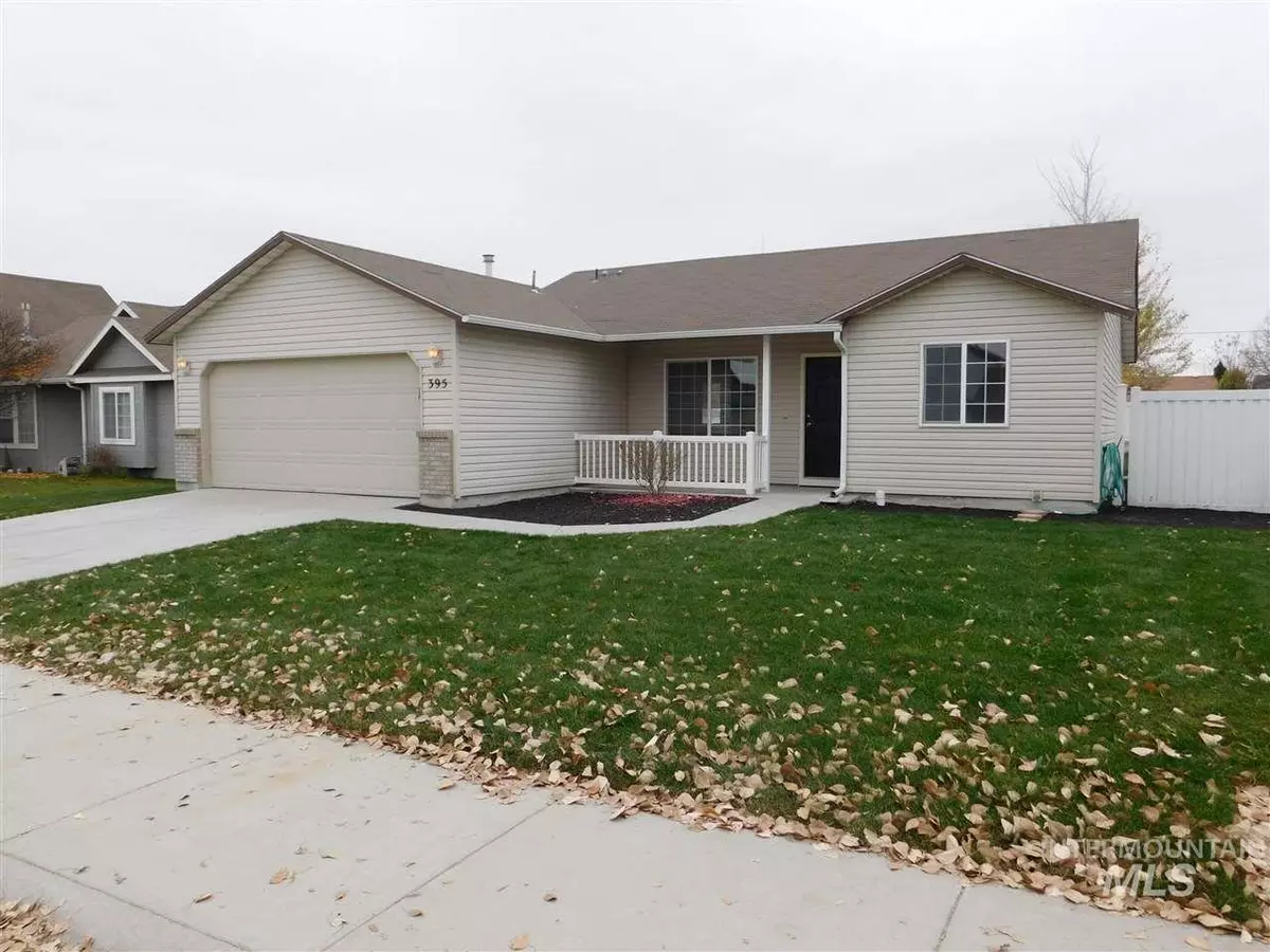 Kuna, ID 83634,395 W Whitetail Ct