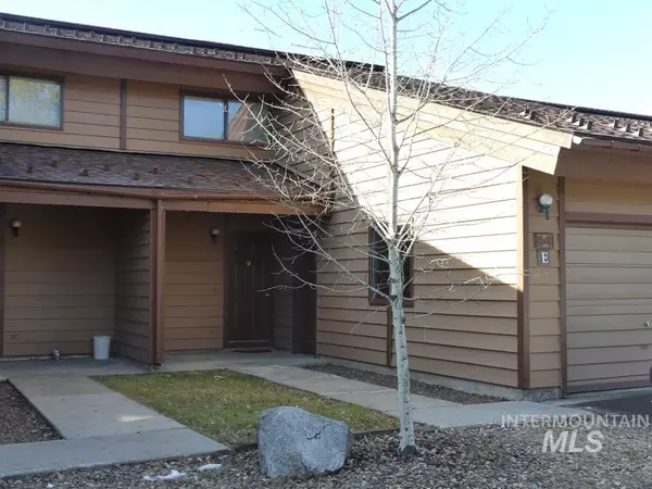 Mccall, ID 83638,1607 E-14 Davis