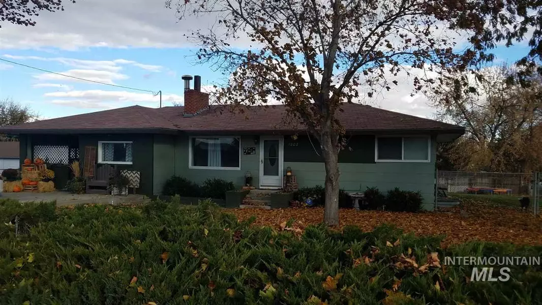 1802 N Vista Avenue, Fruitland, ID 83619