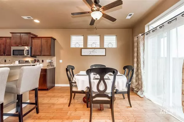 Boise, ID 83709,10086 W Brownstone