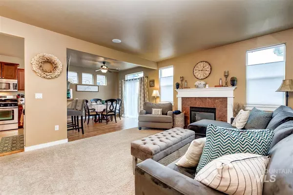 Boise, ID 83709,10086 W Brownstone