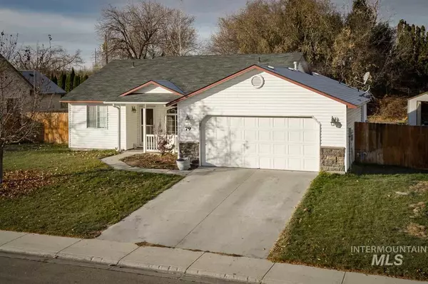 79 S Rockhurst Way, Nampa, ID 83651